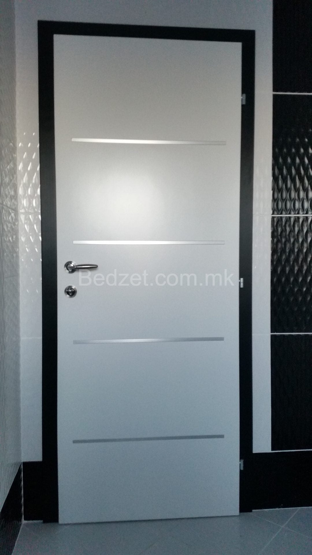Врати 112 — Bedžet
